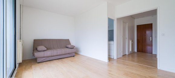 Studio in Tours, France No. 217578 3