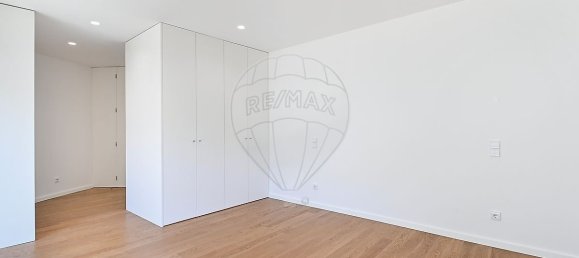 3 bedrooms Apartment in Porto, Portugal No. 136577 23