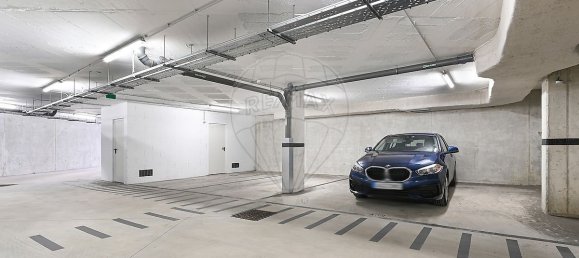 3 bedrooms Apartment in Porto, Portugal No. 136577 36