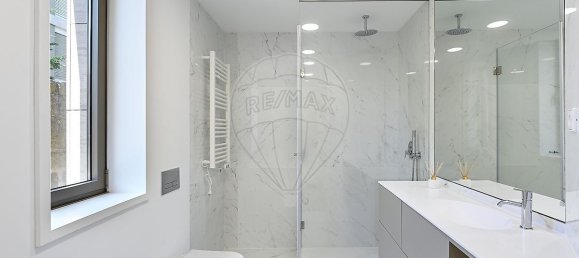 3 bedrooms Apartment in Porto, Portugal No. 136577 24