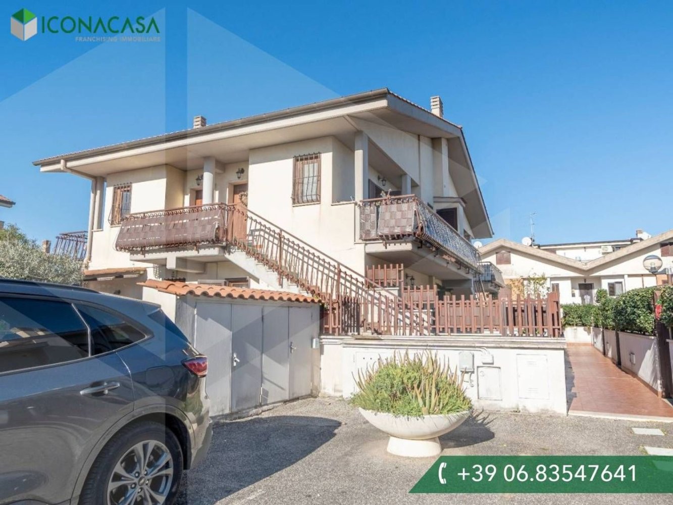 3 rooms Apartment in Ciampino, Italy No. 25410