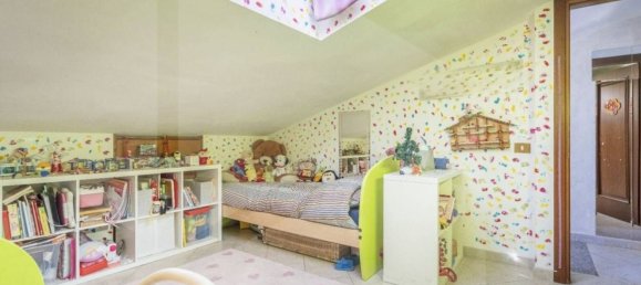 3 rooms Apartment in Ciampino, Italy No. 25410 19