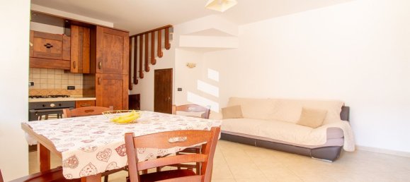 3 rooms House in Pomezia, Italy No. 304306 3