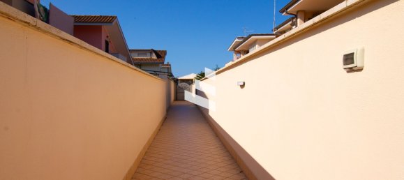 3 rooms House in Pomezia, Italy No. 304306 2