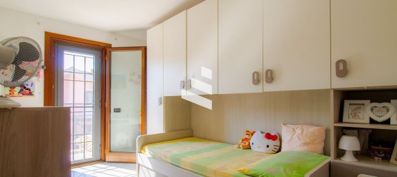 3 rooms House in Pomezia, Italy No. 304306 11