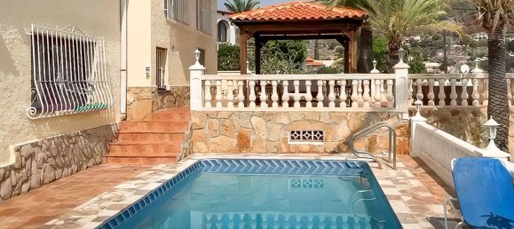 Дом с 4 спальнями в Кальпе, Испания № 150935 5