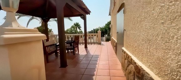 Дом с 4 спальнями в Кальпе, Испания № 150935 8