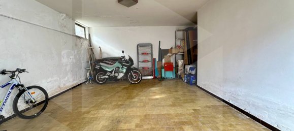 4 rooms Apartment in Capurso, Italy No. 19974 12