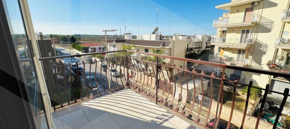 4 rooms Apartment in Capurso, Italy No. 19974 9