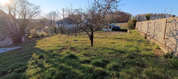  Land in La Croix-en-Touraine, France No. 83457 2