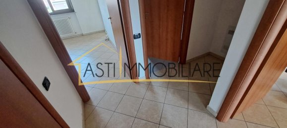 5 rooms Apartment in Asti, Italy No. 299720 22