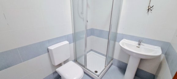 5 rooms Apartment in Asti, Italy No. 299720 17