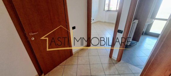 5 rooms Apartment in Asti, Italy No. 299720 21