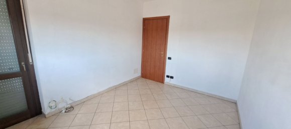 5 rooms Apartment in Asti, Italy No. 299720 14