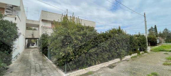 1 bedroom Apartment in Manfredonia, Italy No. 22724 4