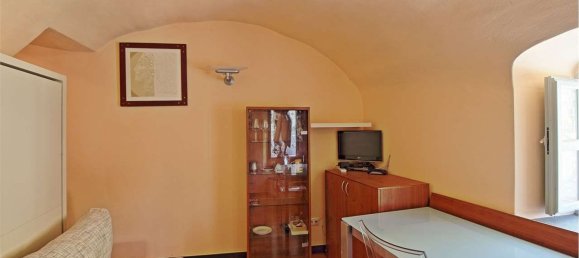 2-Zimmer Wohnung in Castelbianco, Italy, Nr. 300750 16