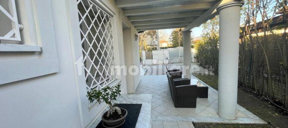 3 bedrooms Villa in Forte dei Marmi, Italy No. 192199 12