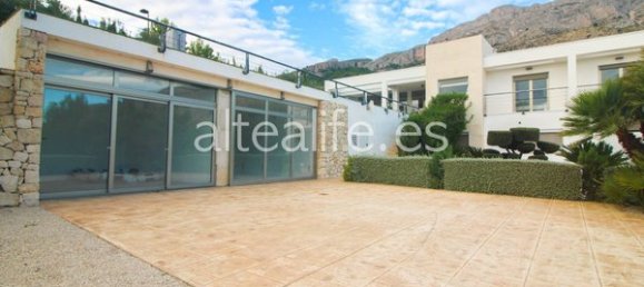 Casa de 5 dormitorios en Altea, Spain No. 80915 2