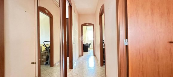 5 bedrooms Apartment in Matera, Italy No. 317899 8