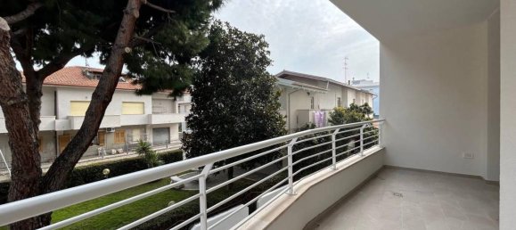 Apartamento de 3 divisões em Tortoreto, Italy N.º 37739 3
