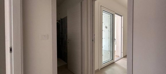 Apartamento de 3 divisões em Tortoreto, Italy N.º 37739 11