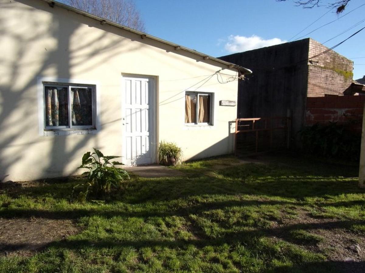 3 bedrooms House in Buenos Aires, Argentina No. 72618