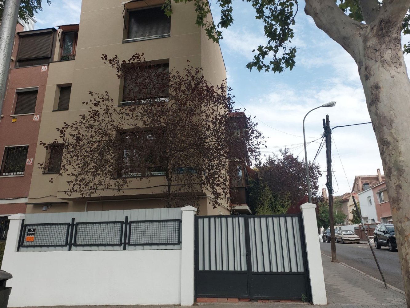 3 bedrooms Apartment in Madrid, Spain No. 198871