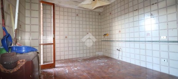 2 bedrooms Apartment in Fisciano, Italy No. 260860 4
