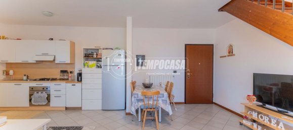 2 rooms Duplex in Magenta, Italy No. 267983 21