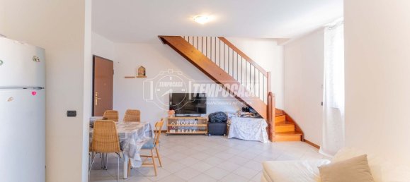 2 rooms Duplex in Magenta, Italy No. 267983 13