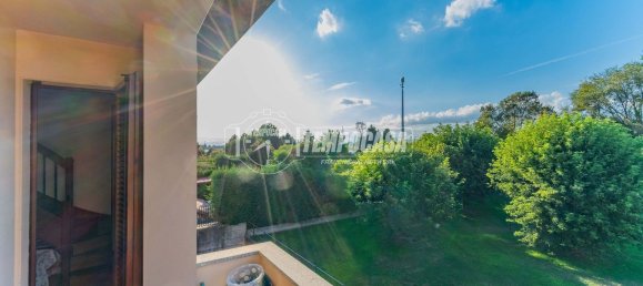 2 rooms Duplex in Magenta, Italy No. 267983 8