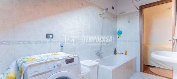 2 rooms Duplex in Magenta, Italy No. 267983 19