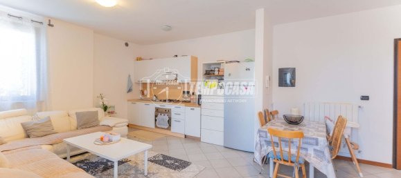 2 rooms Duplex in Magenta, Italy No. 267983 9