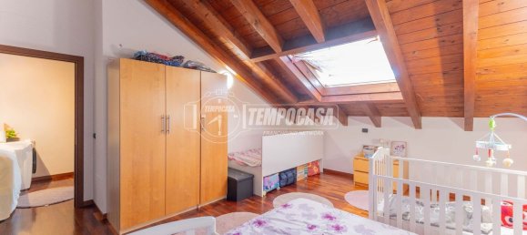 2 rooms Duplex in Magenta, Italy No. 267983 10