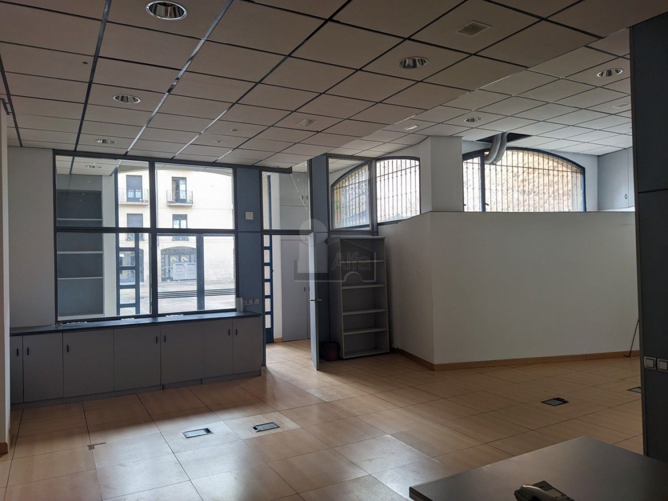 Propiedad comercial en Soria, Spain 117 m² No. 88304