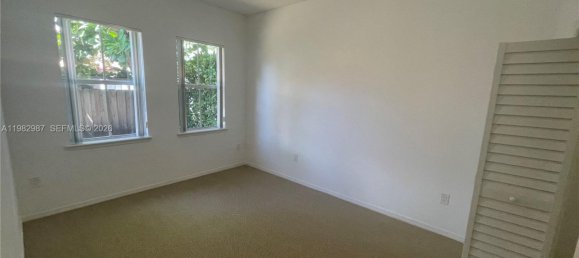 2 Schlafzimmer Villa in Miami, USA, Nr. 615735 3