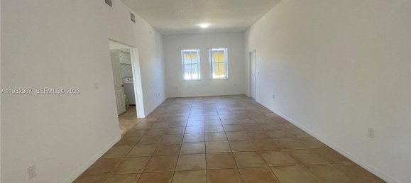 2 Schlafzimmer Villa in Miami, USA, Nr. 615735 16