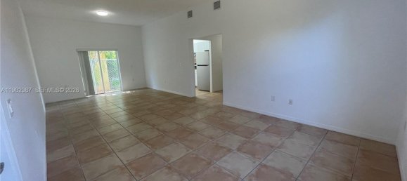 2 Schlafzimmer Villa in Miami, USA, Nr. 615735 13