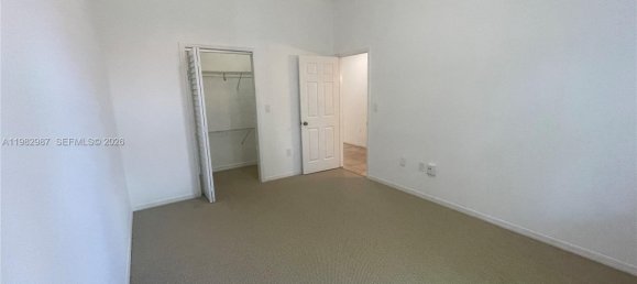 2 Schlafzimmer Villa in Miami, USA, Nr. 615735 4