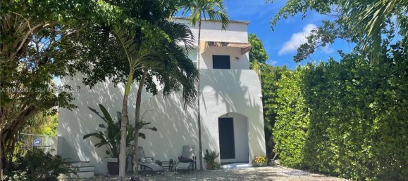 2 Schlafzimmer Villa in Miami, USA, Nr. 615735 8