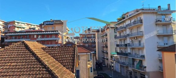 3 chambres Appartement à Rapallo, Italy No. 278330 3