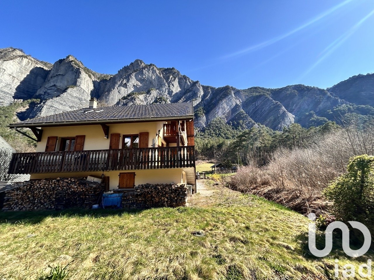 3 Schlafzimmer Haus in Le Bourg-d'Oisans, France, Nr. 246525