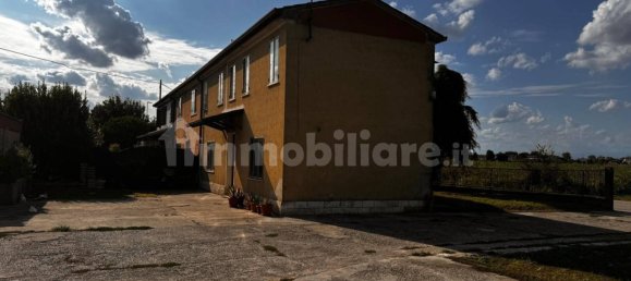 2 Schlafzimmer Wohnung in Legnago, Italy, Nr. 265251 4