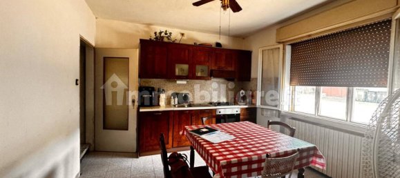 2 Schlafzimmer Wohnung in Legnago, Italy, Nr. 265251 13