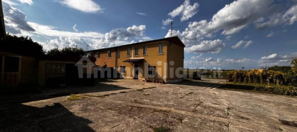 2 Schlafzimmer Wohnung in Legnago, Italy, Nr. 265251 7