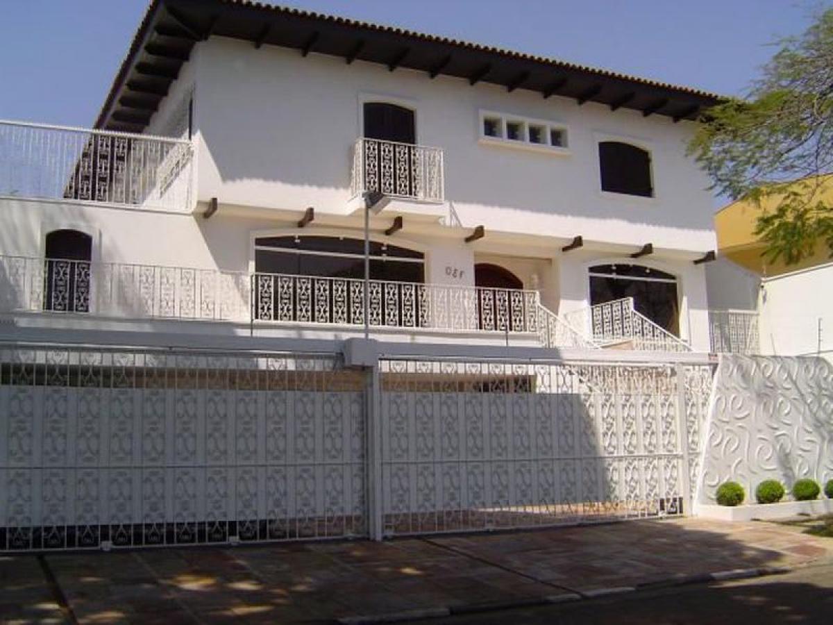 6 bedrooms House in Sao Paulo, Brazil No. 486105