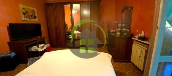 Квартира с 3 комнатами в Гандино, Италия № 158113 32