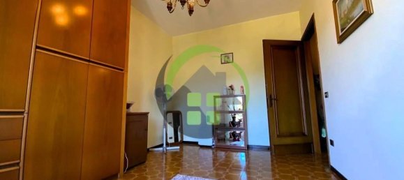 Квартира с 3 комнатами в Гандино, Италия № 158113 46