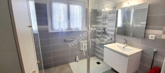 3 Schlafzimmer Haus in Romorantin-Lanthenay, France, Nr. 77096 5