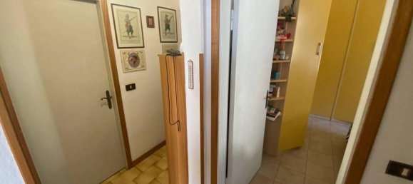 6 rooms House in Florence, Italy No. 40854 22